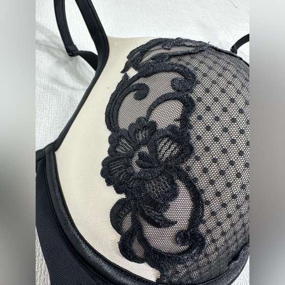 Cacique molded bra embroidered lace size 40DD - Picture 4 of 7